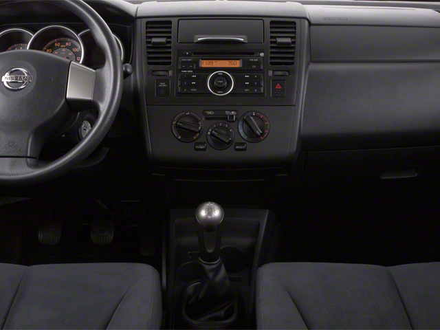 2011 Nissan Versa 1.8 SL
