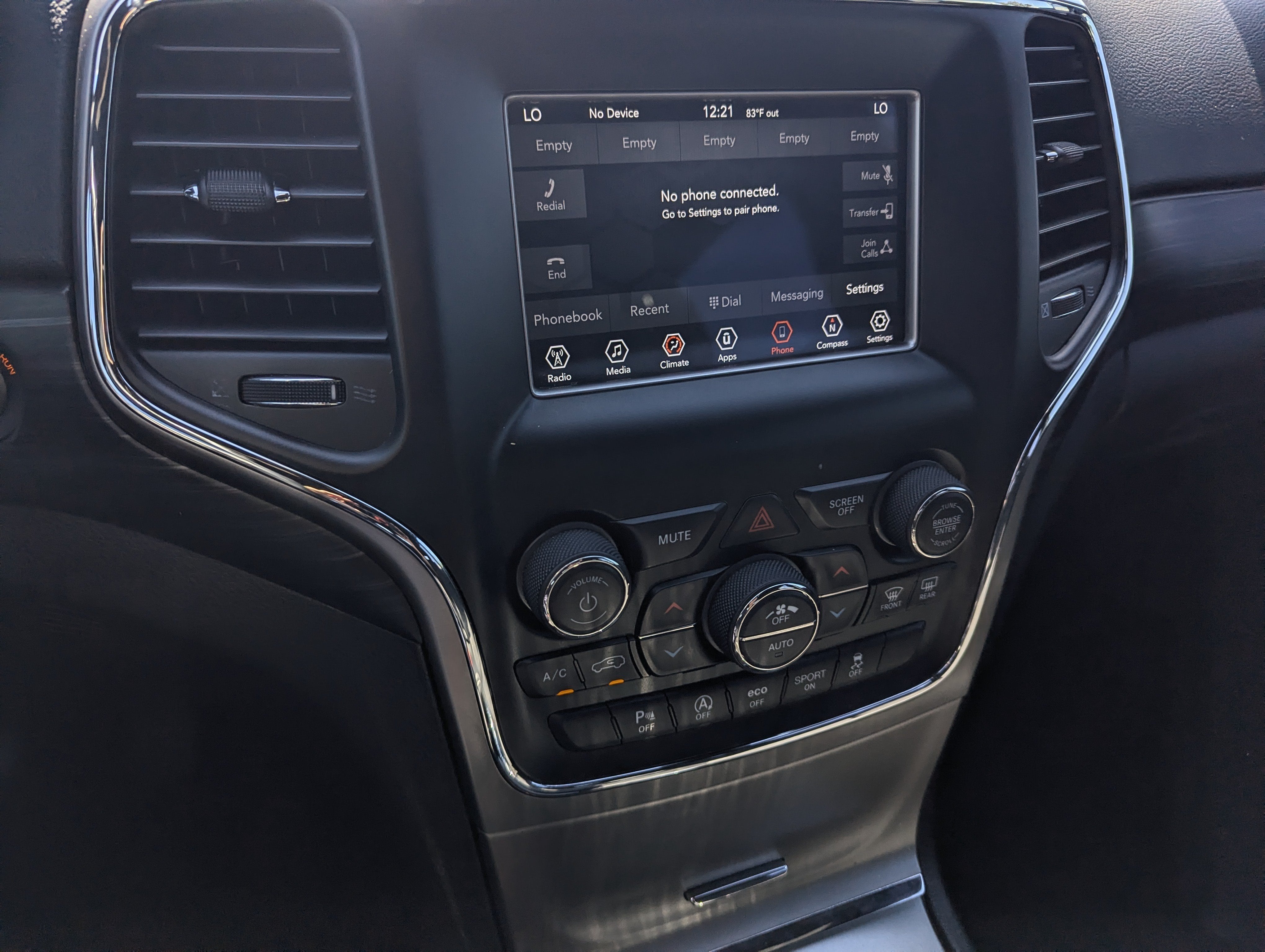 2020 Jeep Grand Cherokee Laredo E