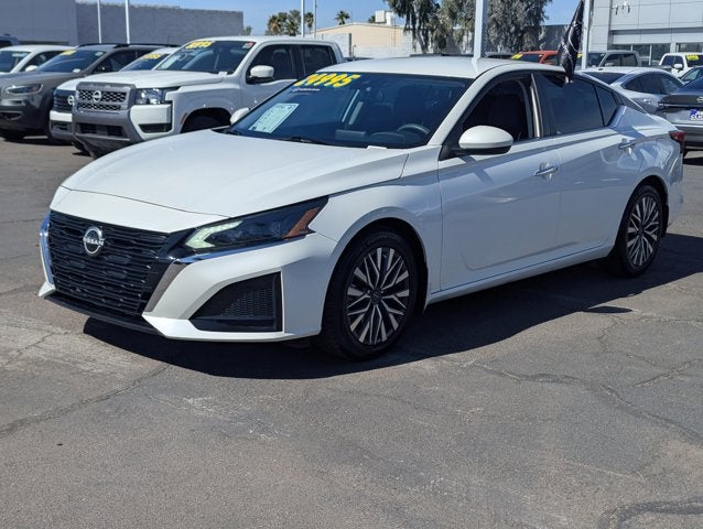 2023 Nissan Altima 2.5 SV
