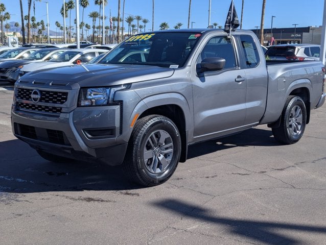 2025 Nissan Frontier SV