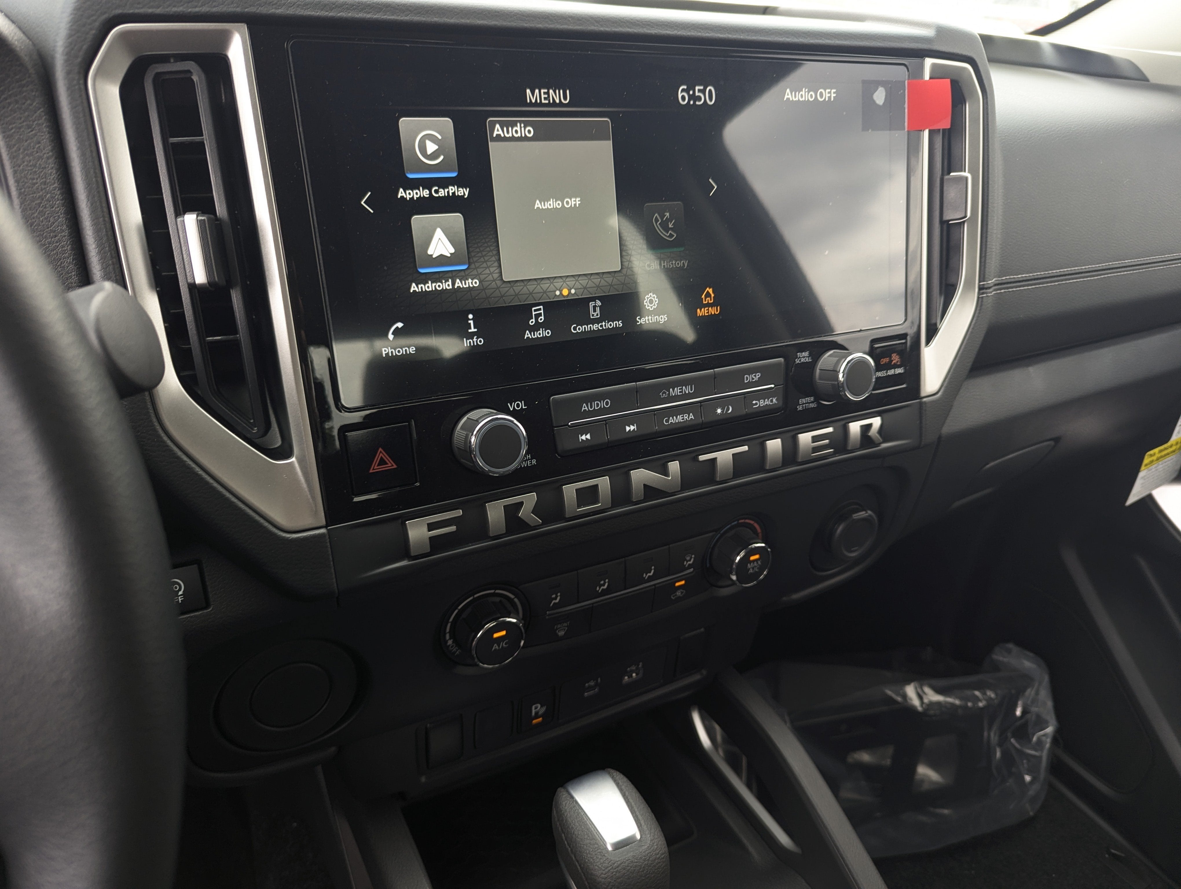 2027 Nissan Frontier SV