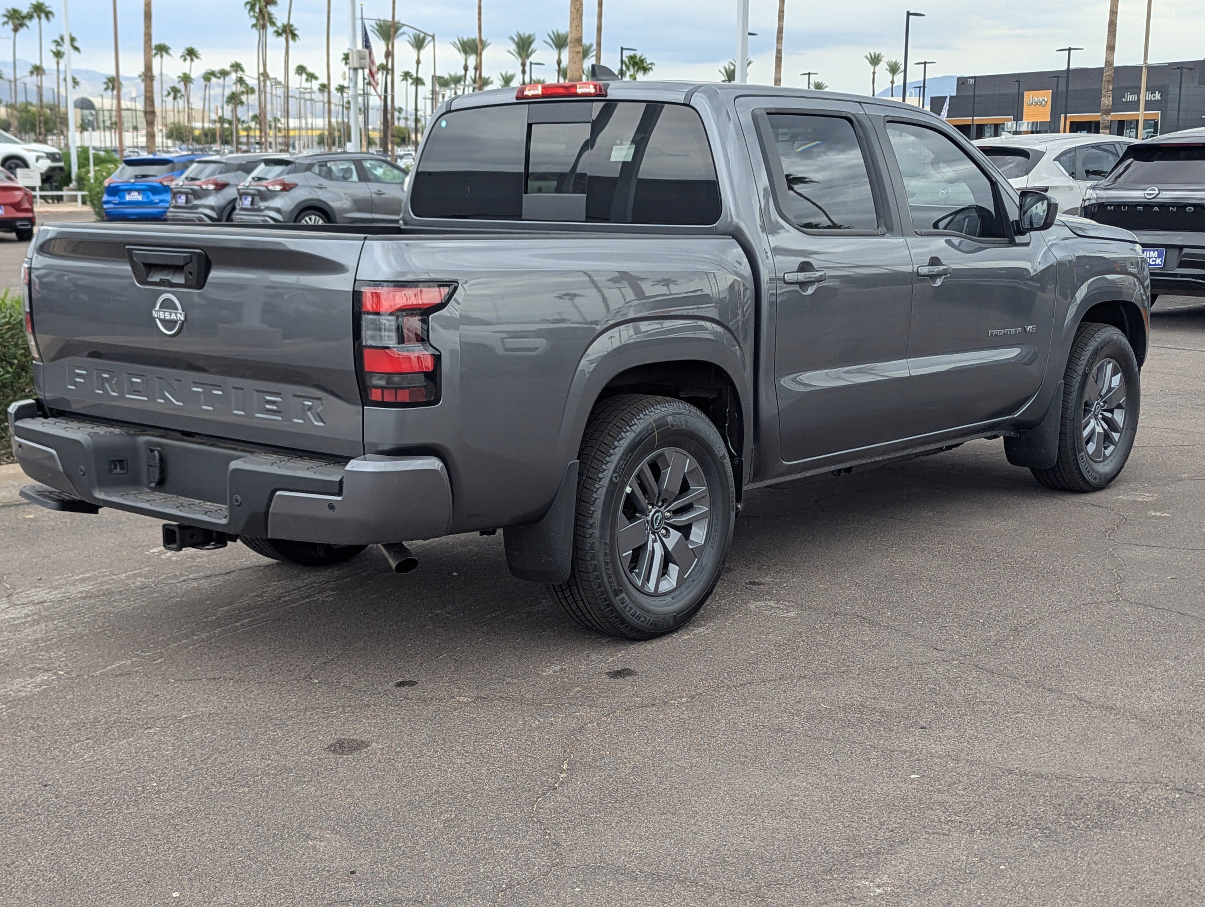 2027 Nissan Frontier SV