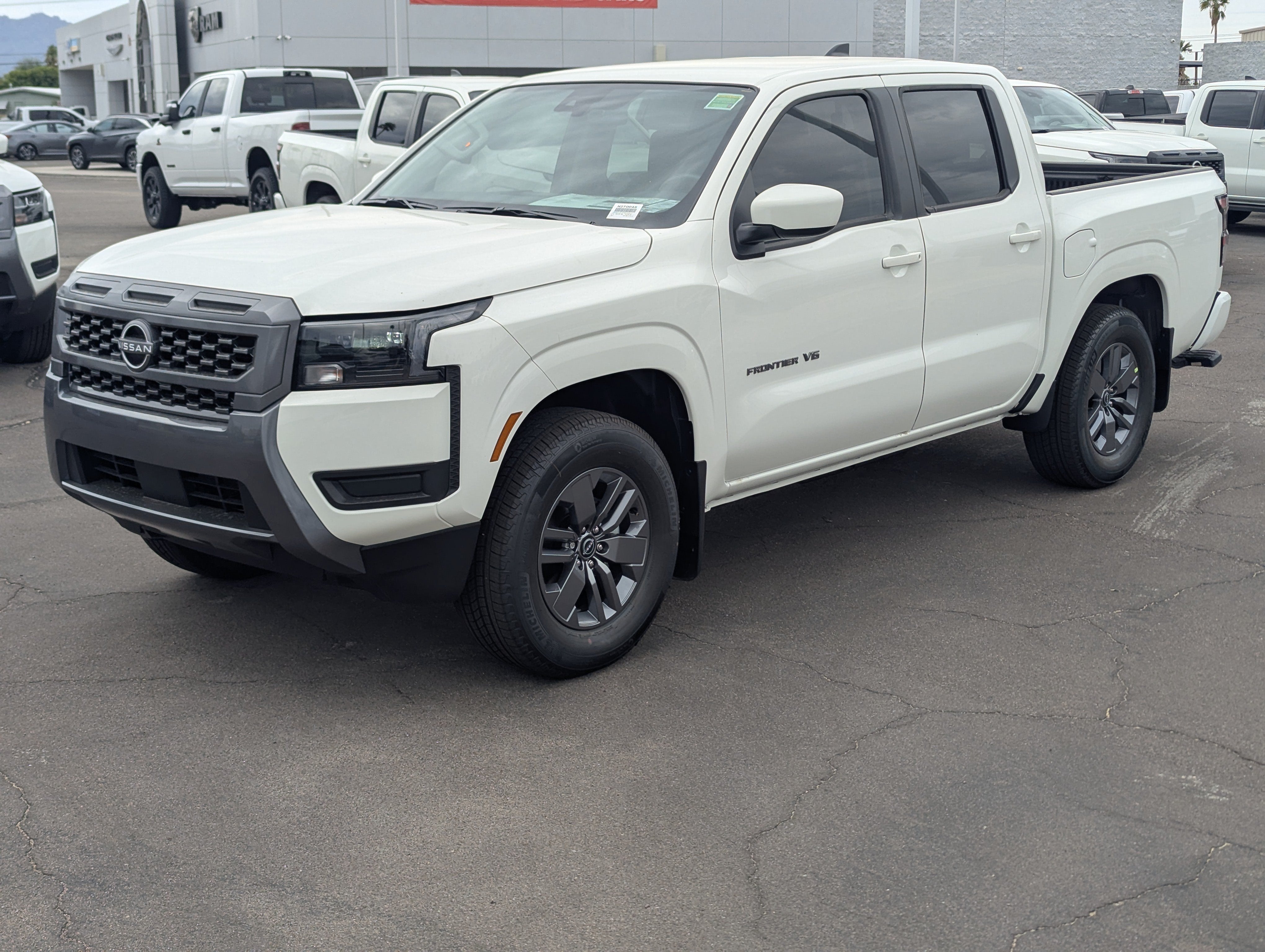 2027 Nissan Frontier SV