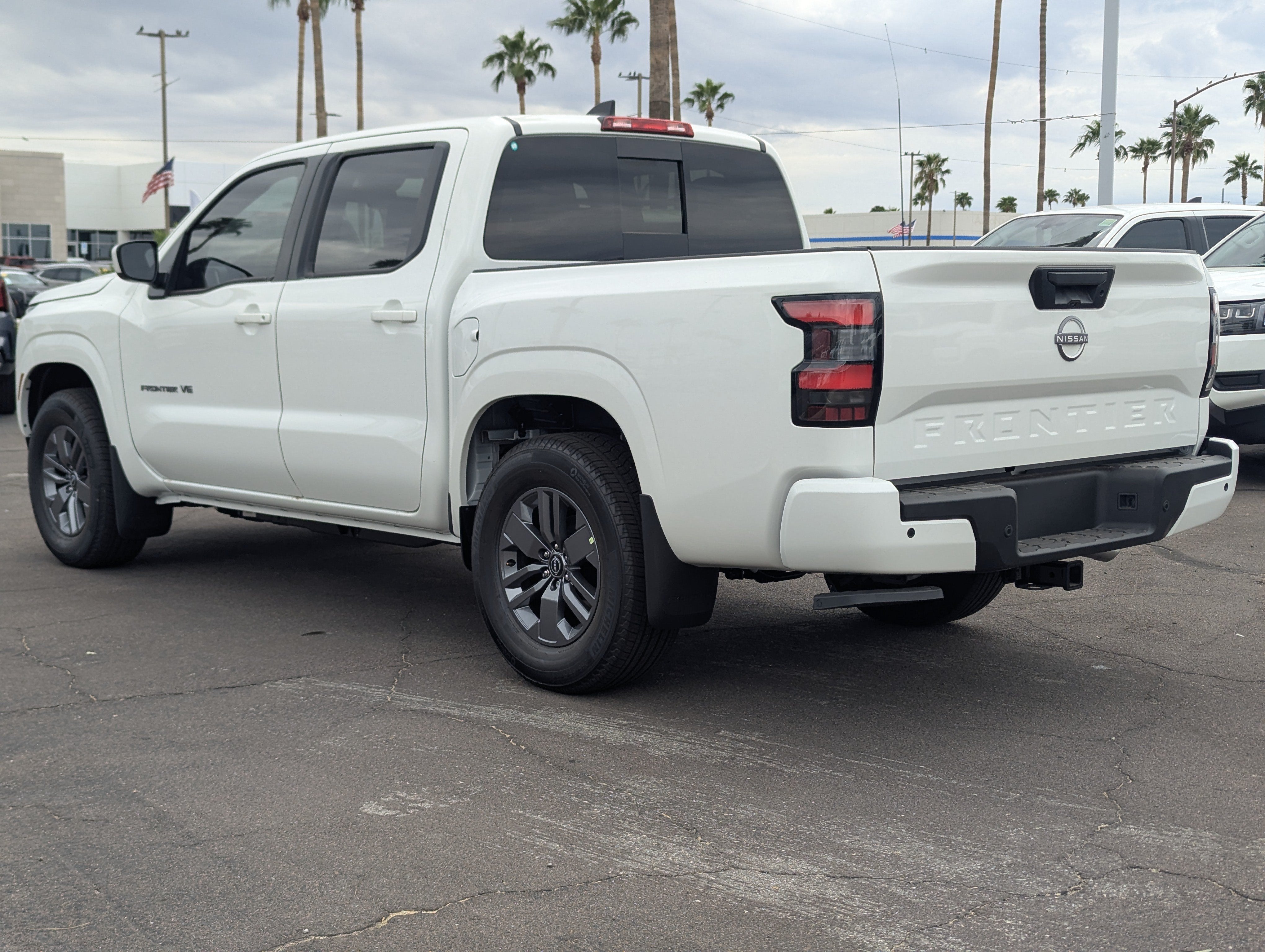 2027 Nissan Frontier SV
