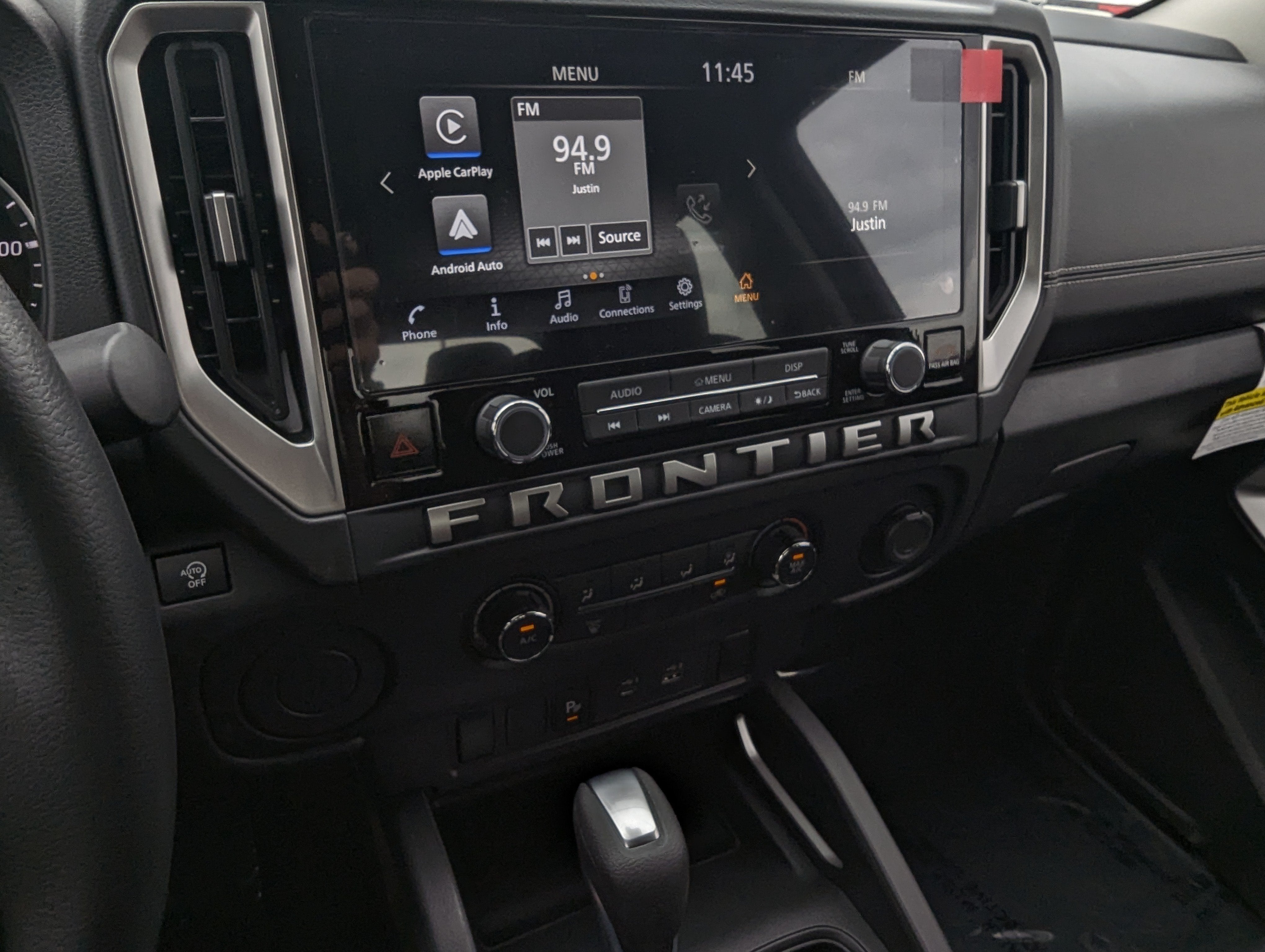 2027 Nissan Frontier SV