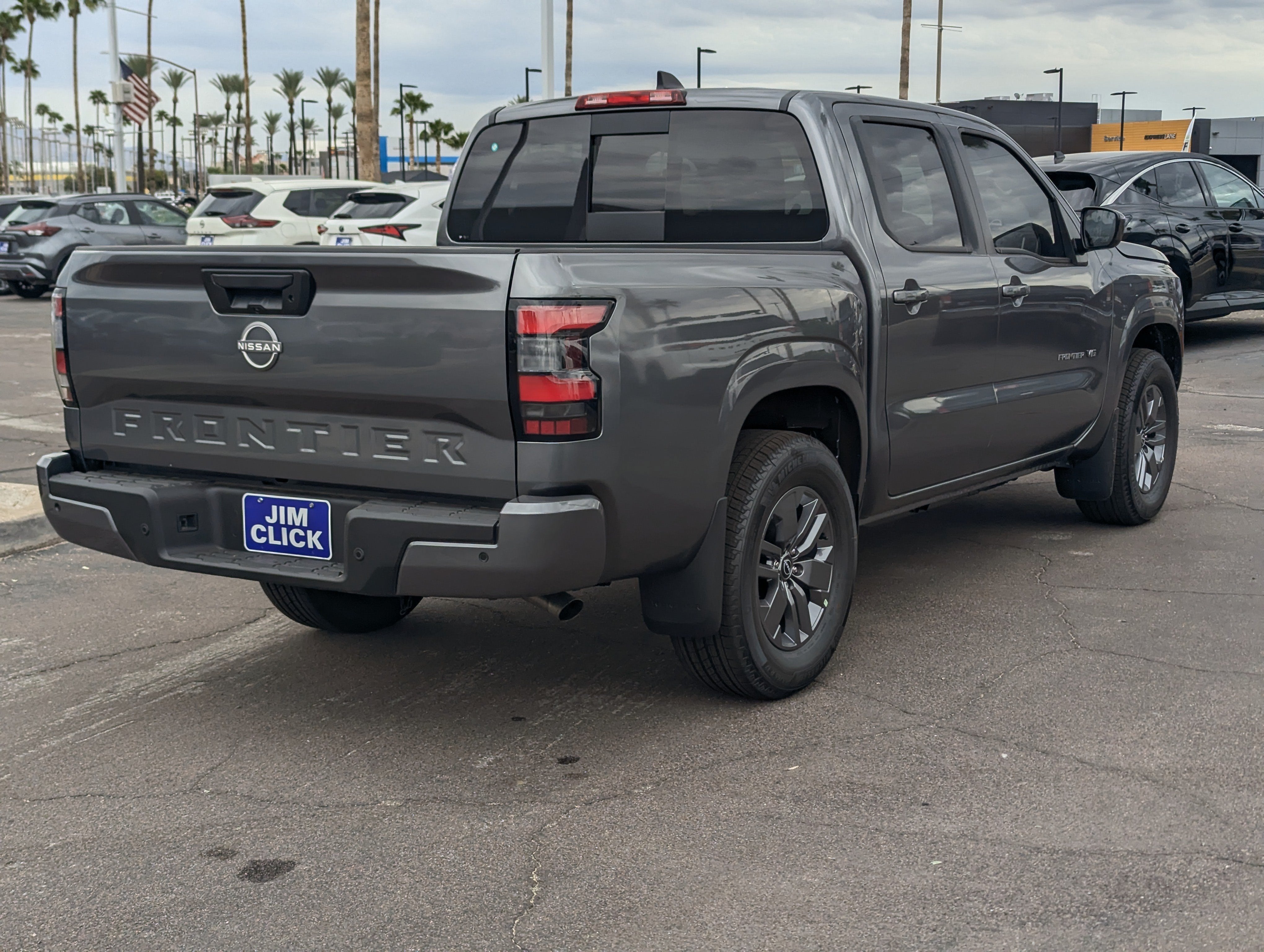 2027 Nissan Frontier SV