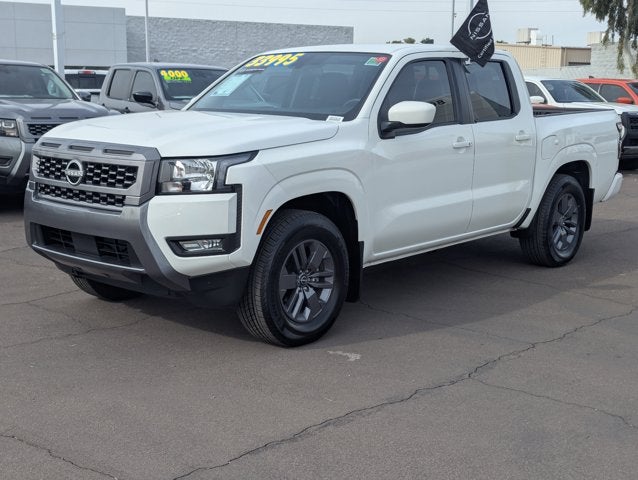2025 Nissan Frontier SV