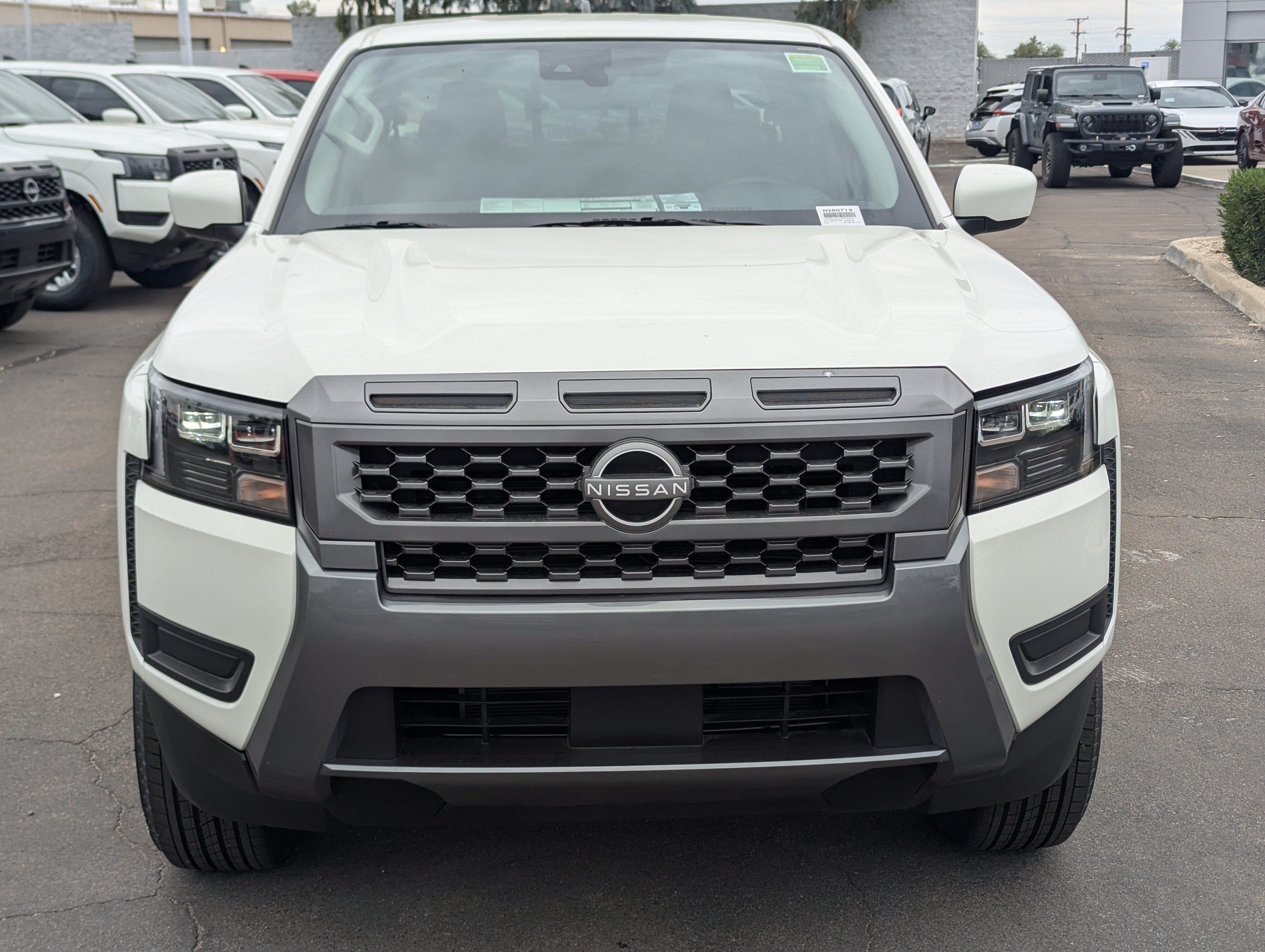 2026 Nissan Frontier SV