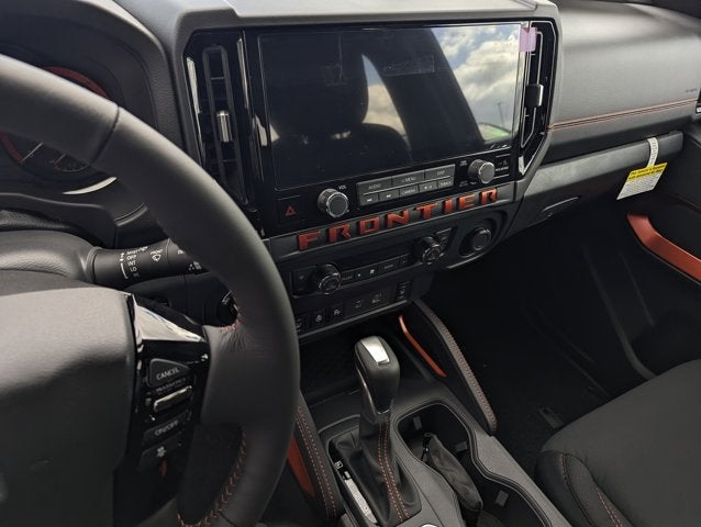 2026 Nissan Frontier PRO-4X w/R Package