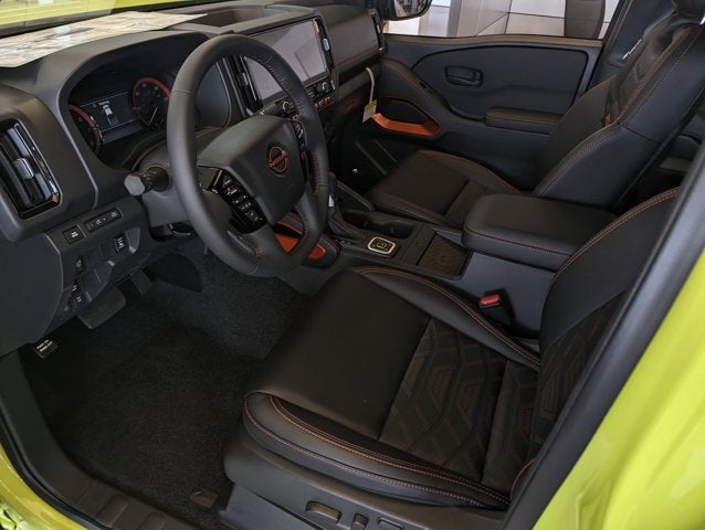 2026 Nissan Frontier PRO-4X w/R Package
