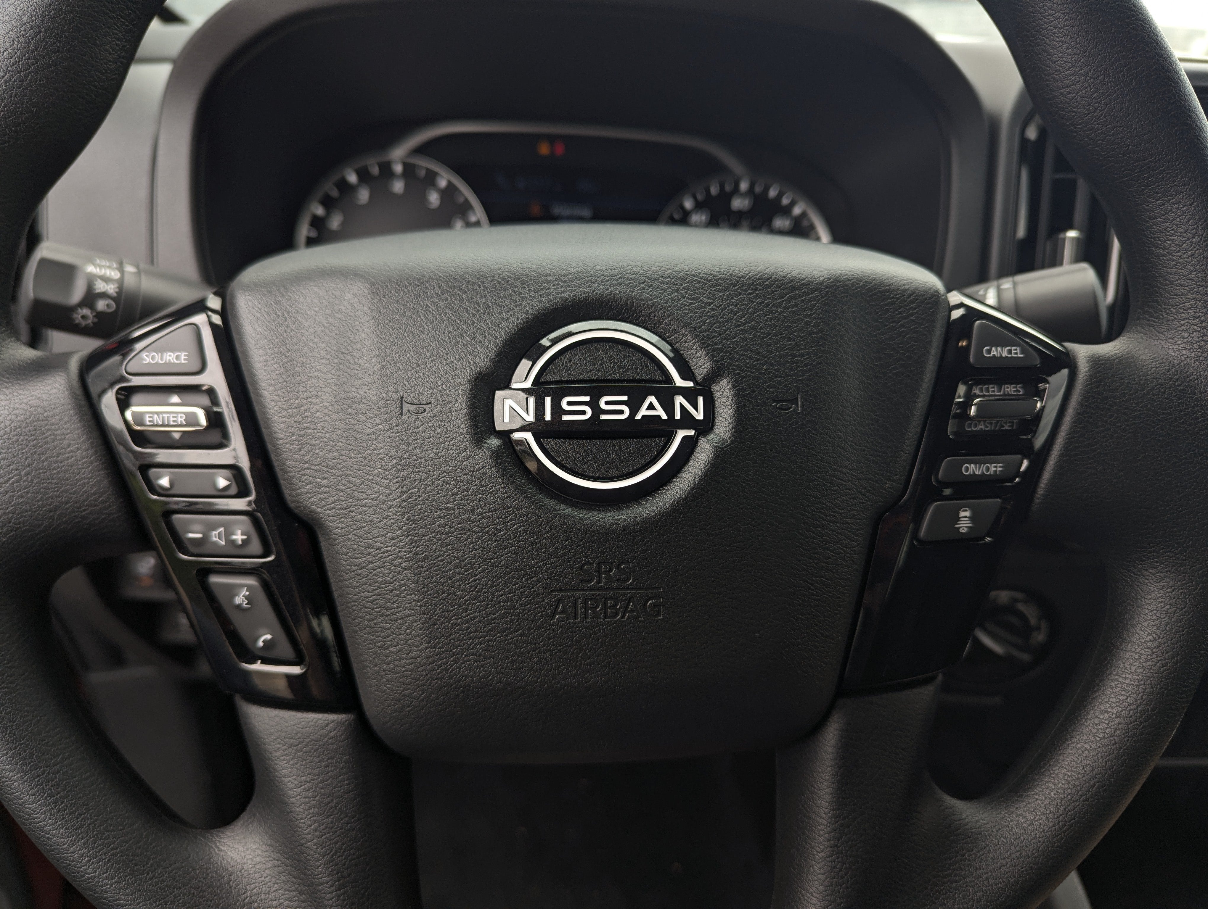 2027 Nissan Frontier SV