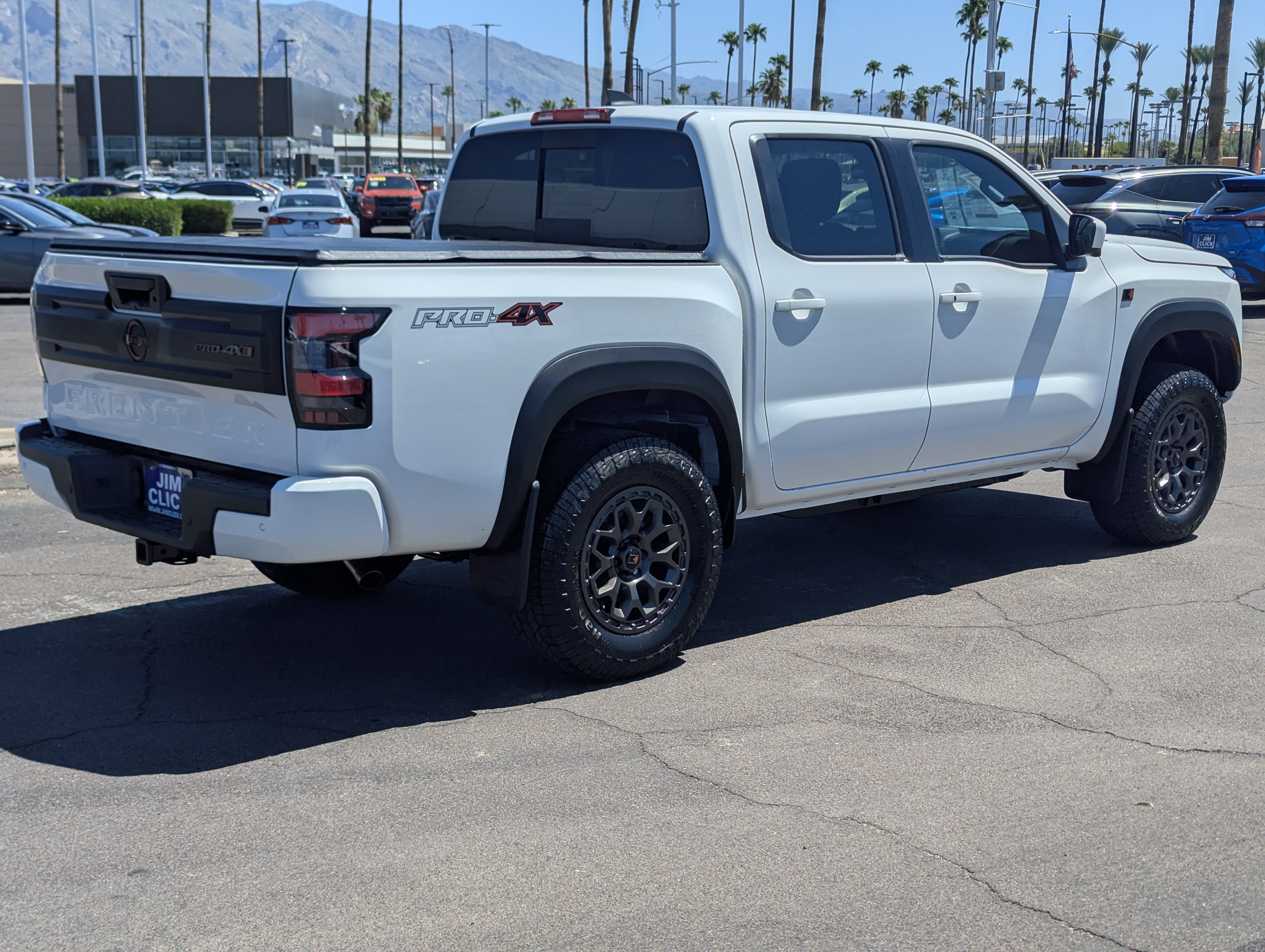 2026 Nissan Frontier PRO-4X w/R Package