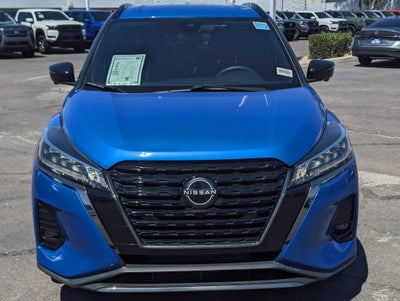 2023 Nissan Kicks SR