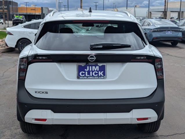 2026 Nissan Kicks SV