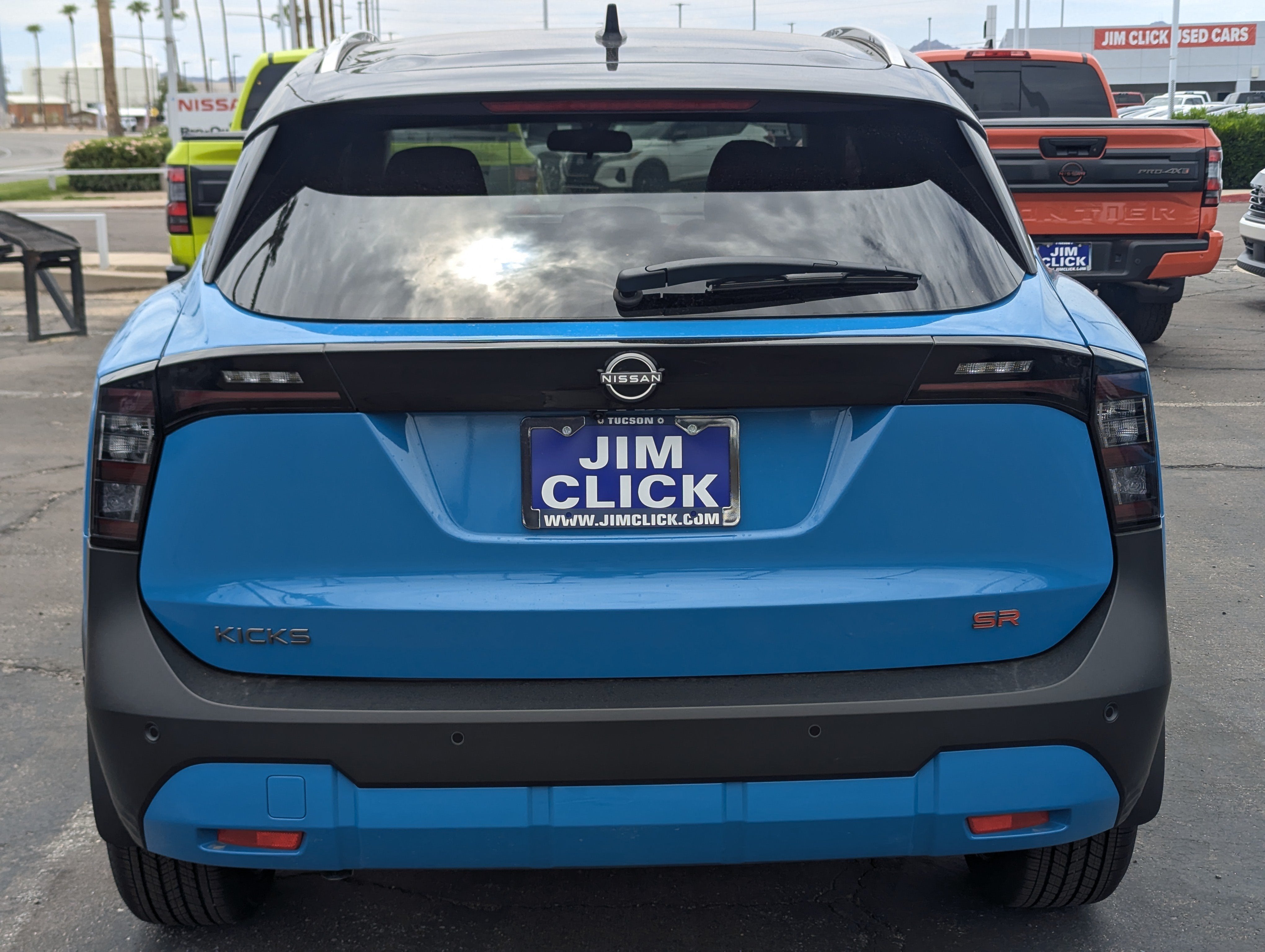 2026 Nissan Kicks SR