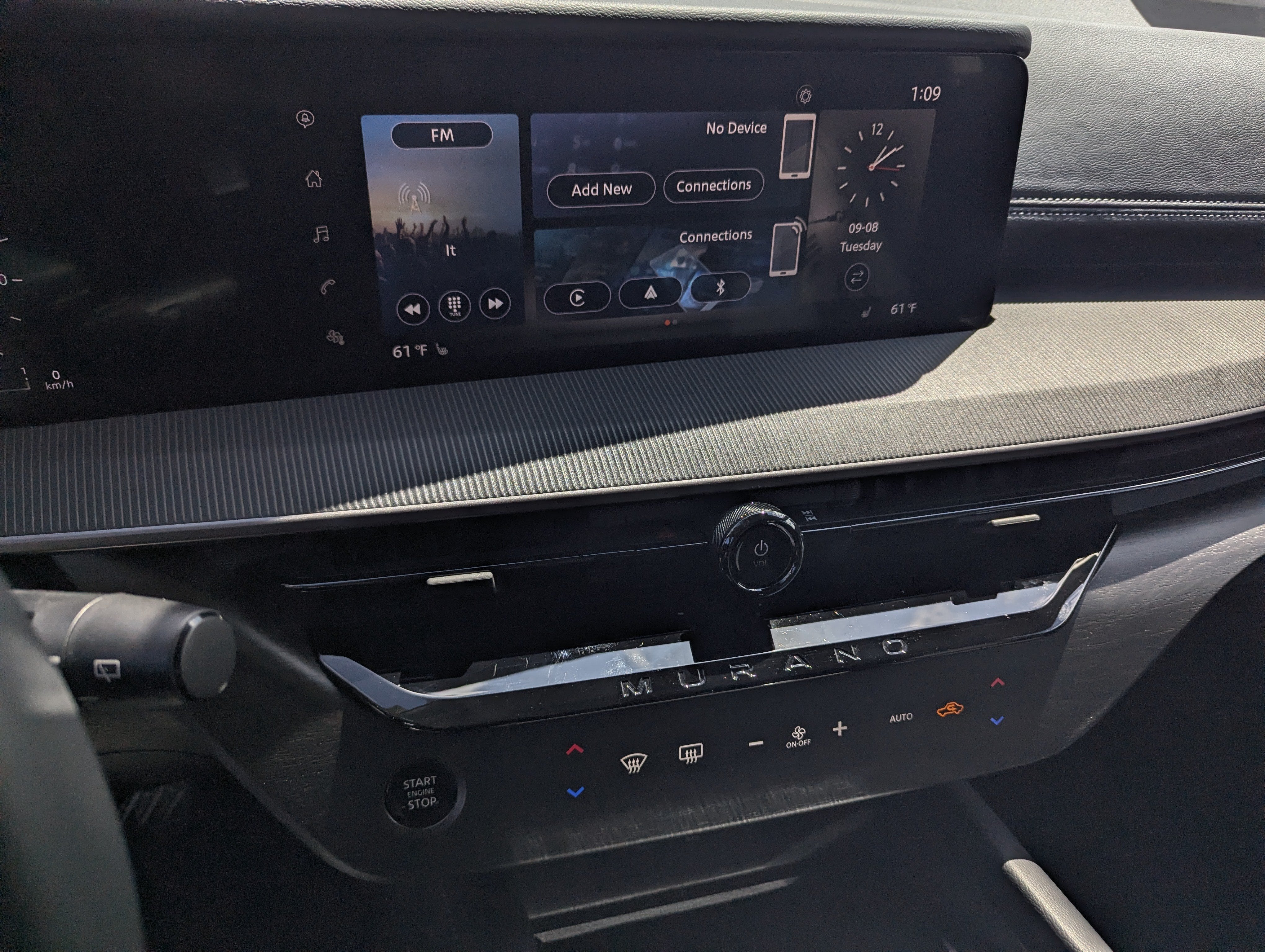 2025 Nissan Murano SV