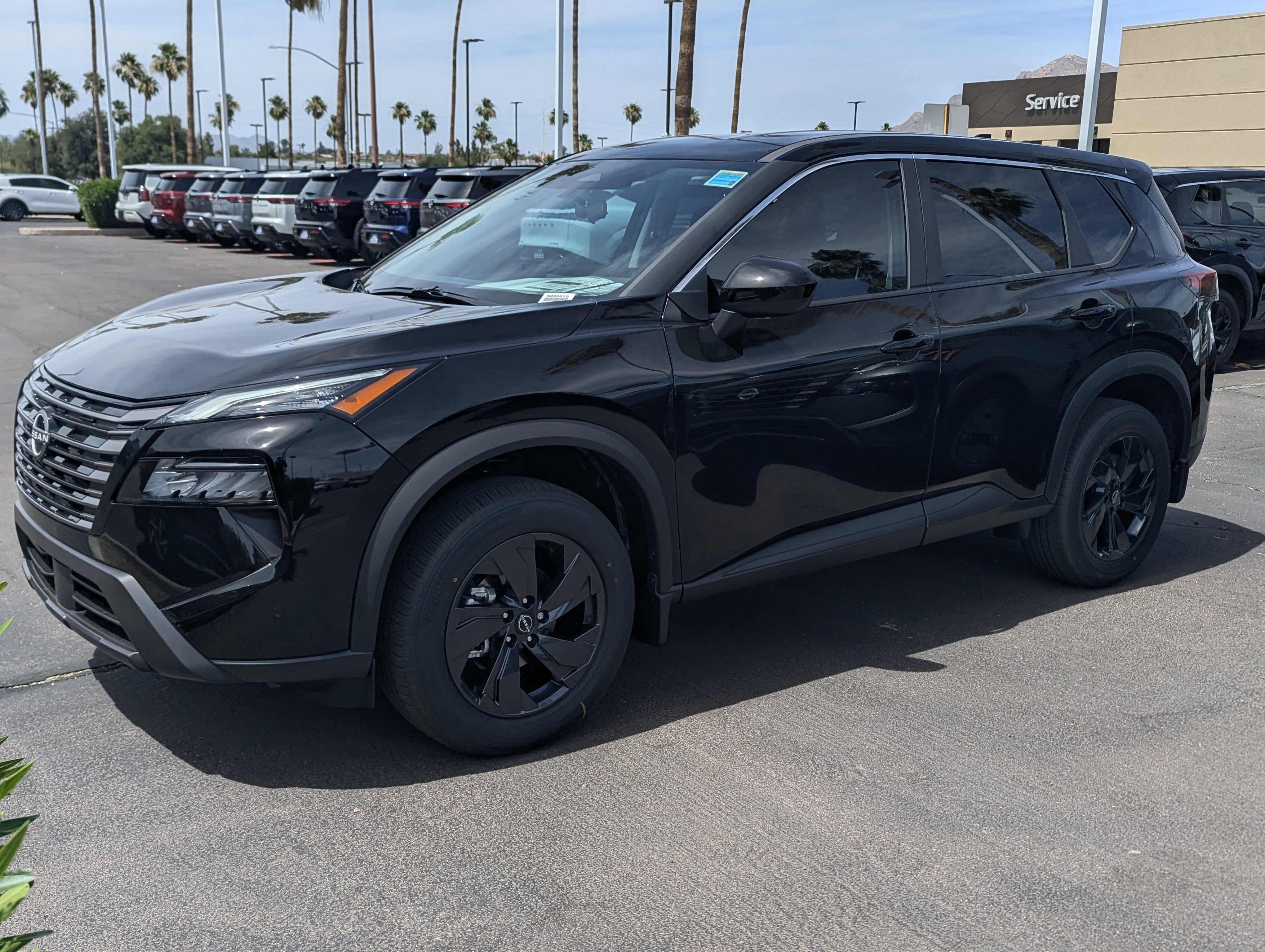 2026 Nissan Rogue SV