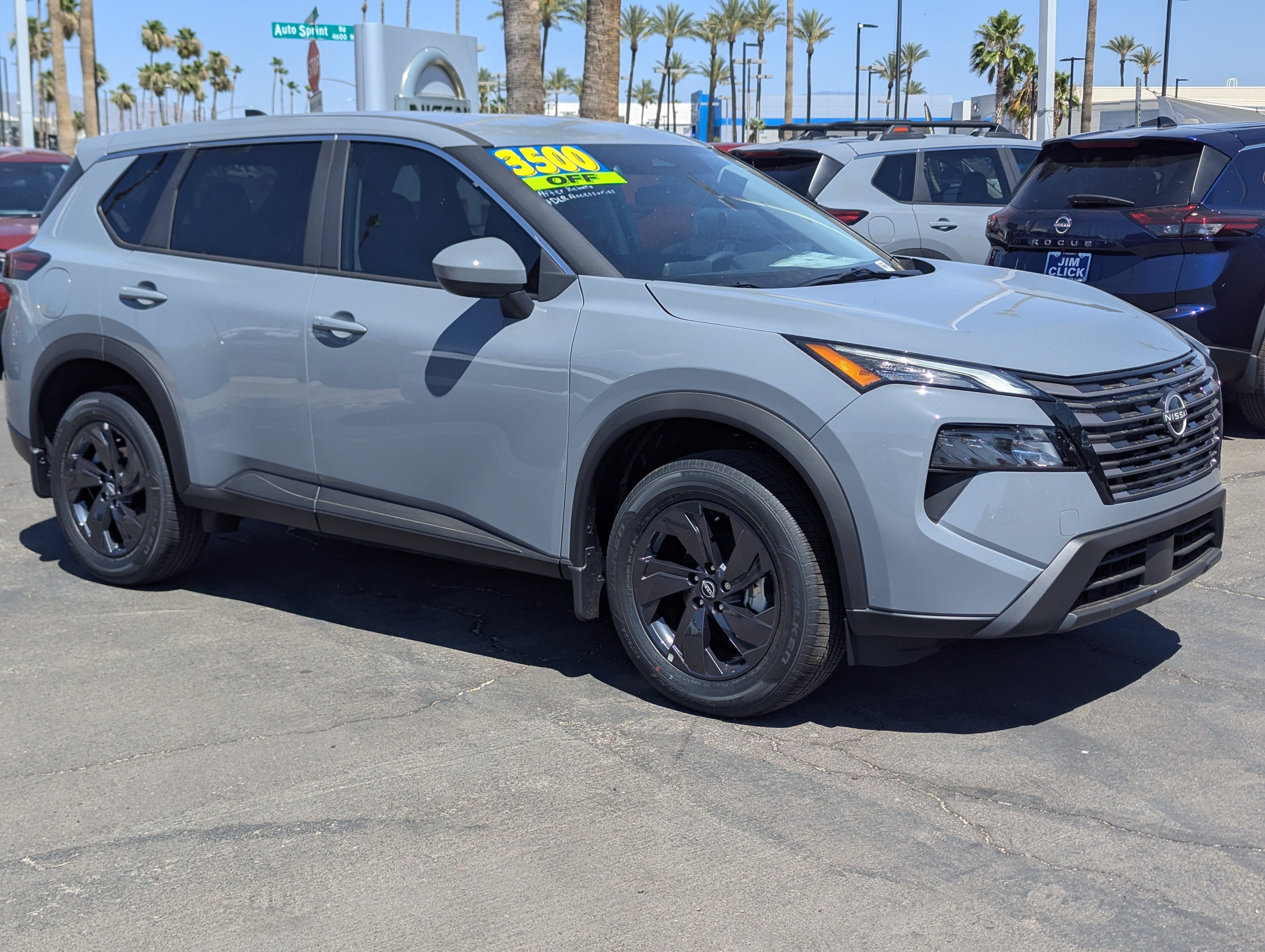 2026 Nissan Rogue SV