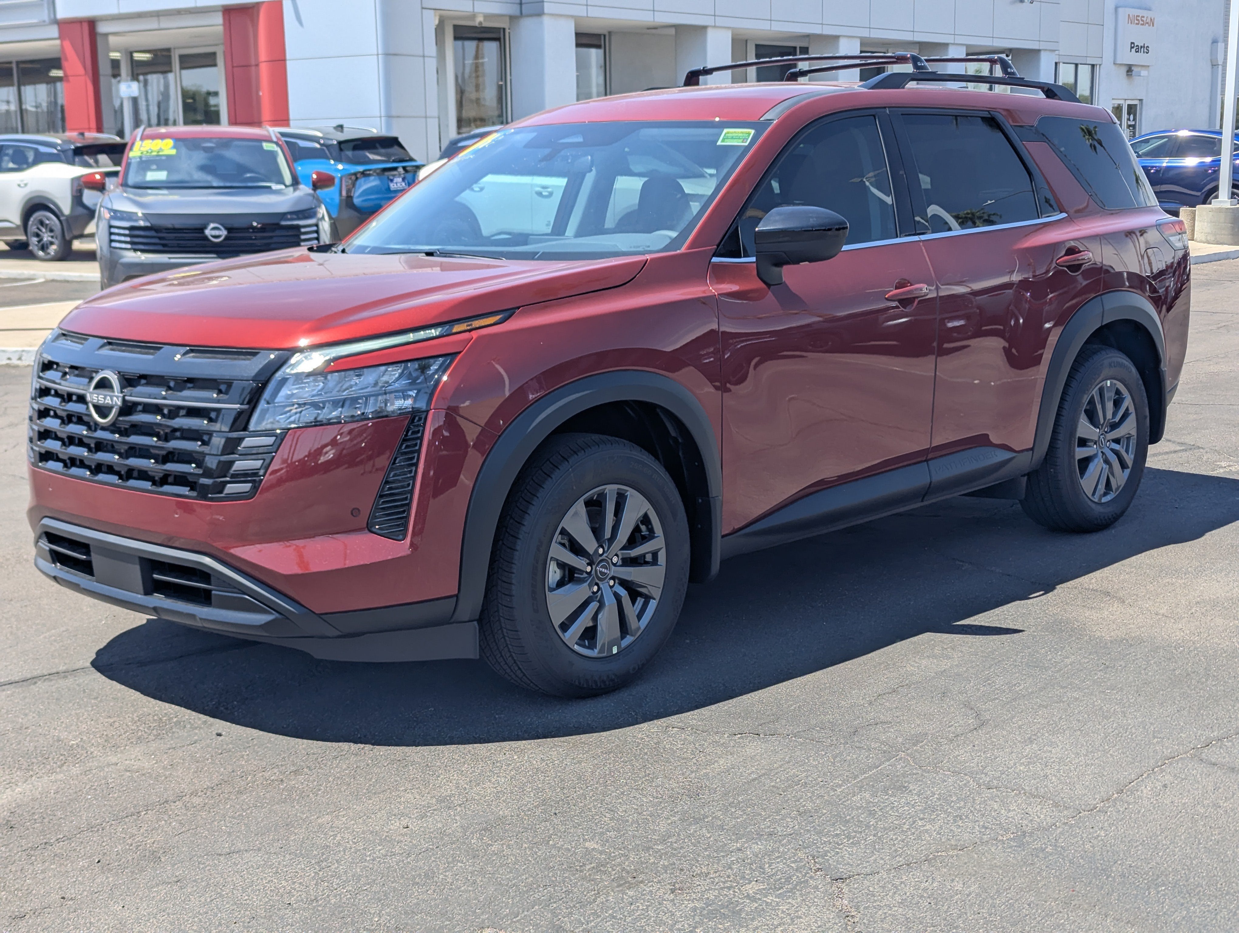2026 Nissan Pathfinder SV