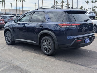 2026 Nissan Pathfinder SV