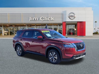 2024 Nissan Pathfinder SL