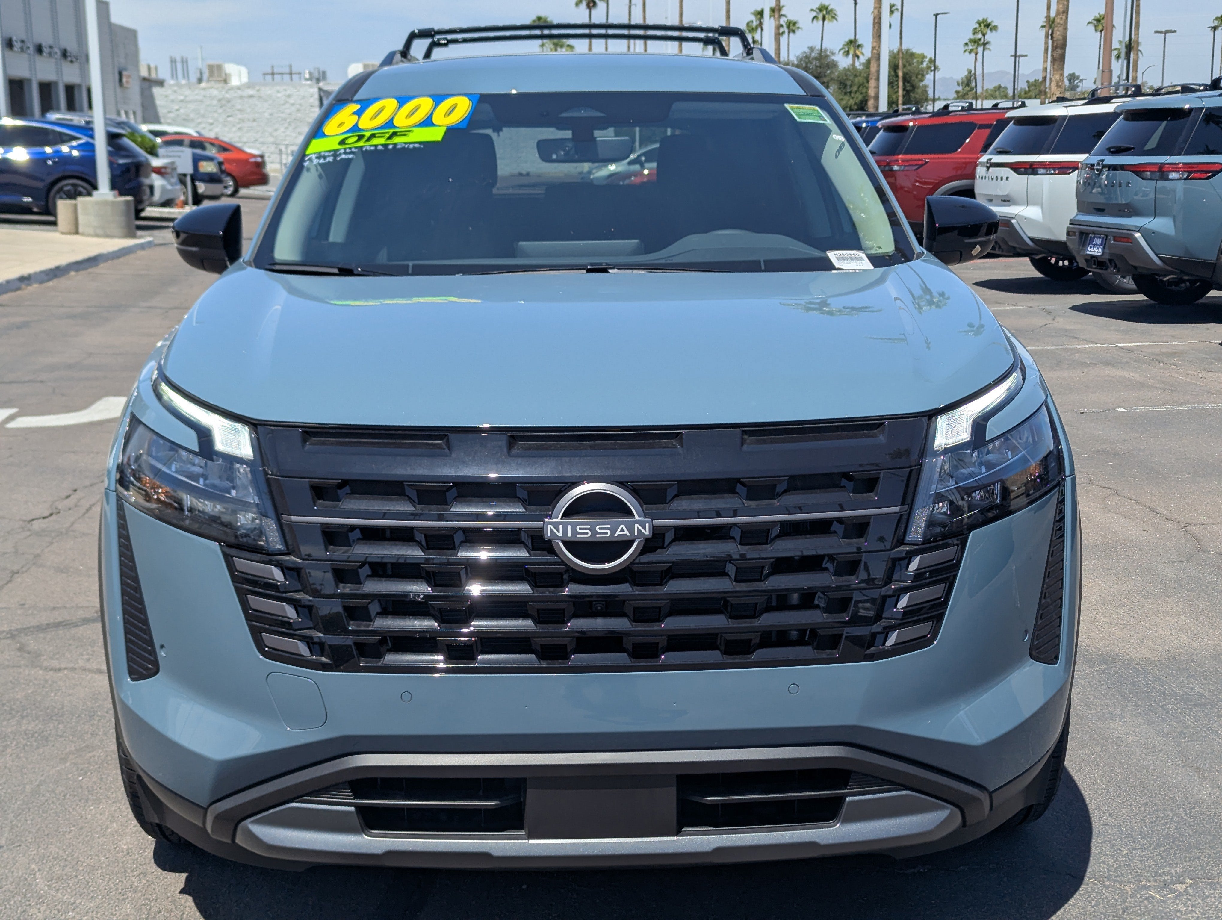 2026 Nissan Pathfinder SL