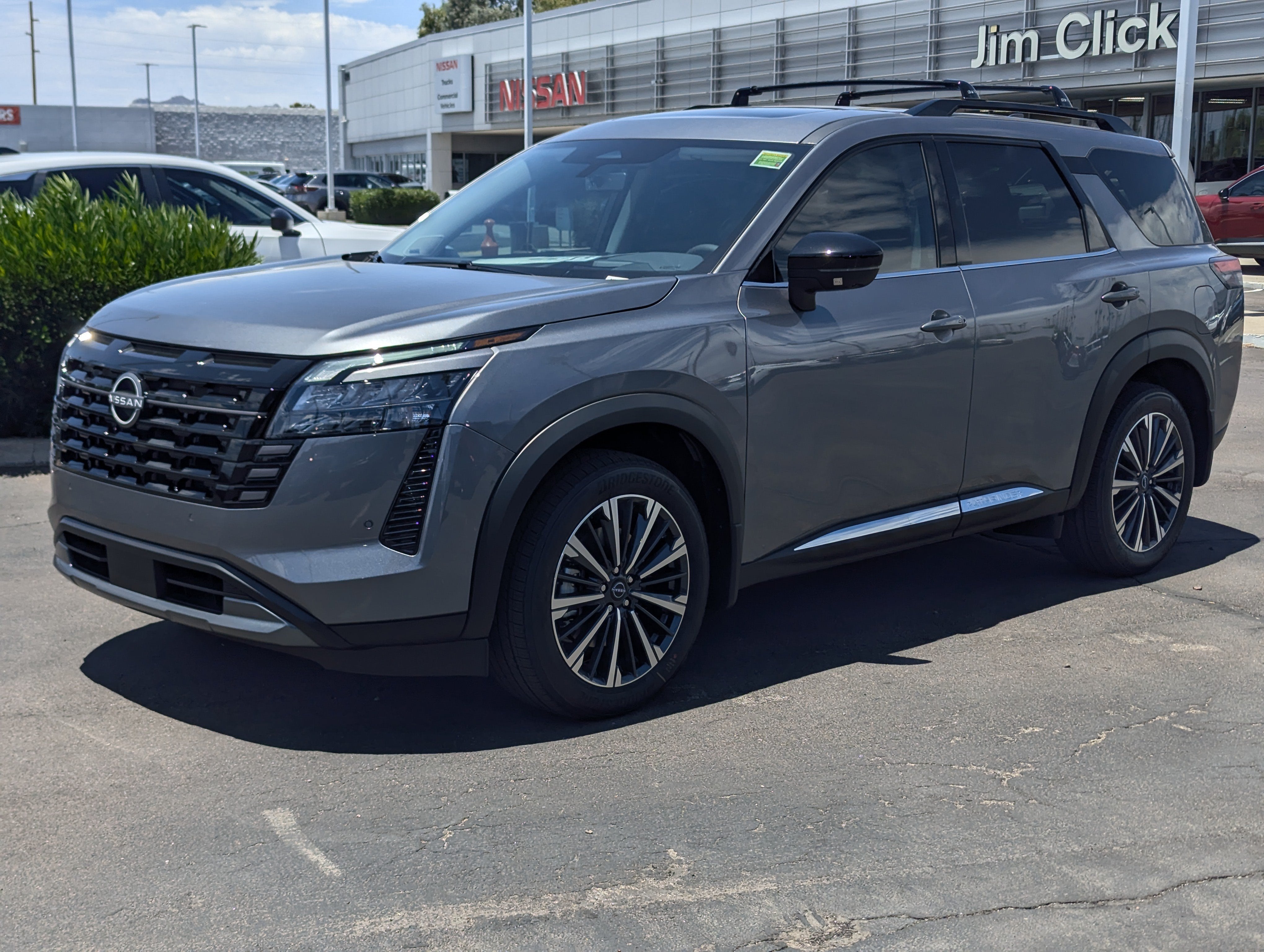 2026 Nissan Pathfinder Platinum