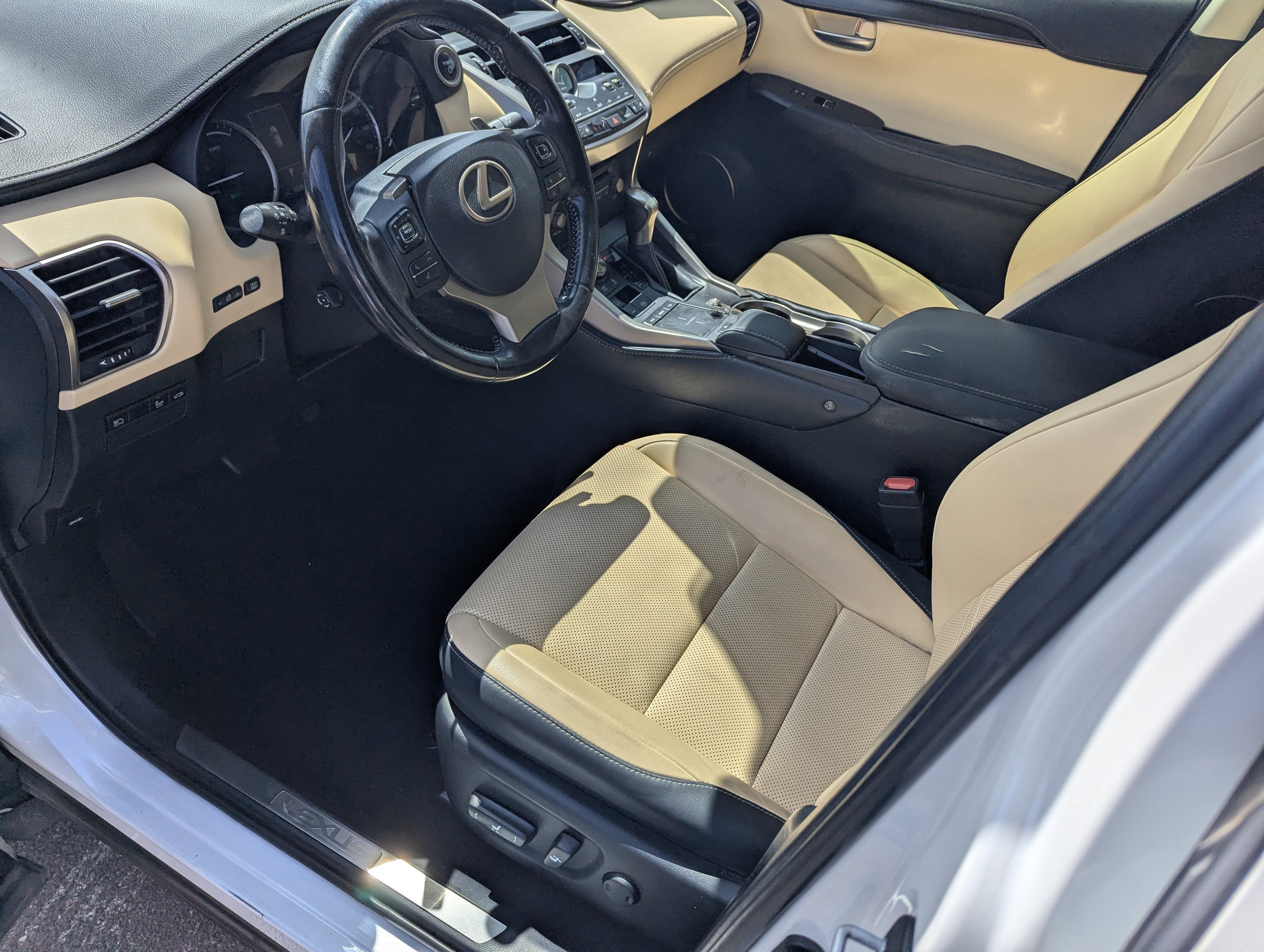 2020 Lexus NX 300h NX 300h