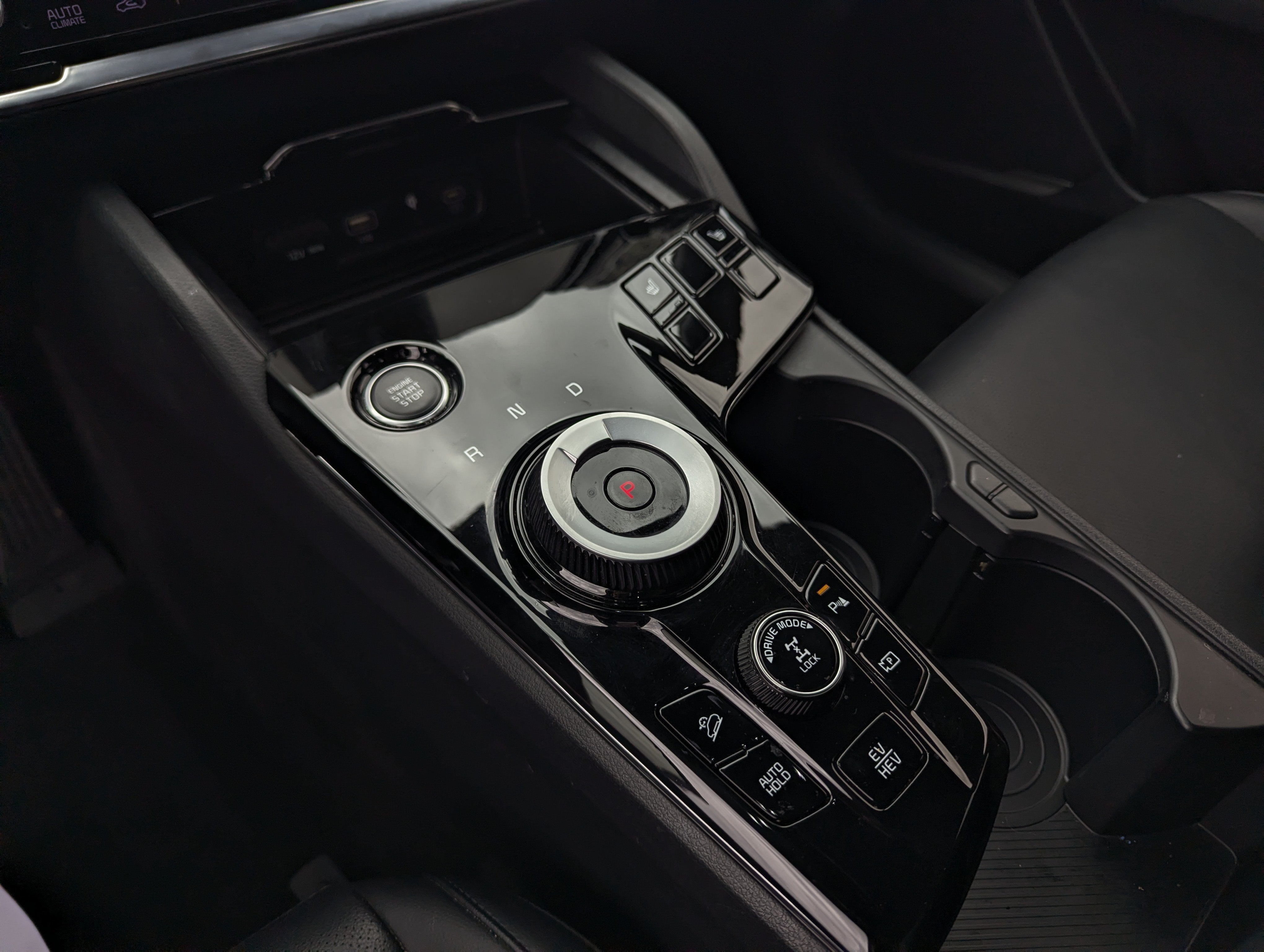 2023 Kia Sportage Plug-In Hybrid X-Line