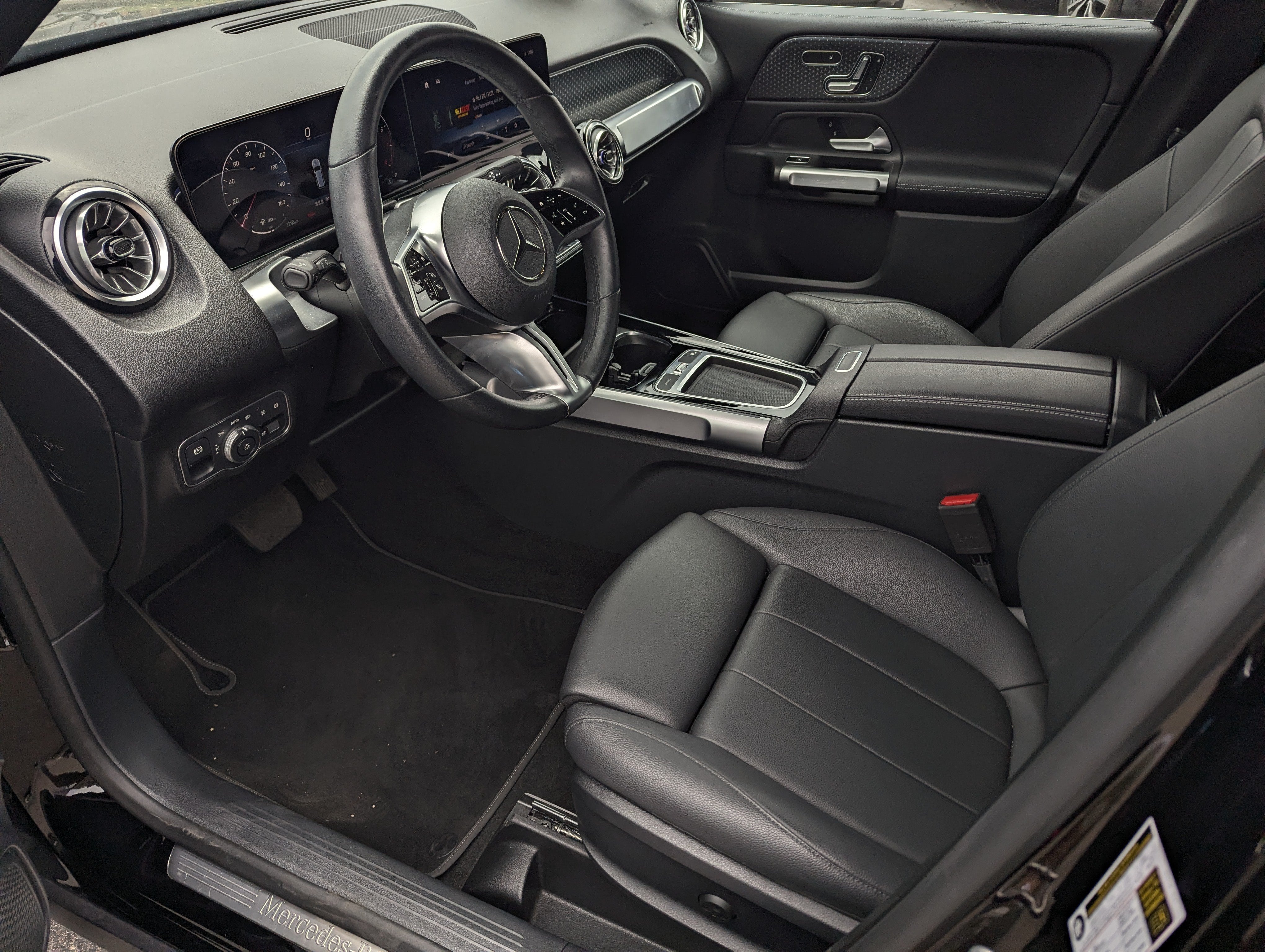 2024 Mercedes-Benz GLB 250 GLB 250